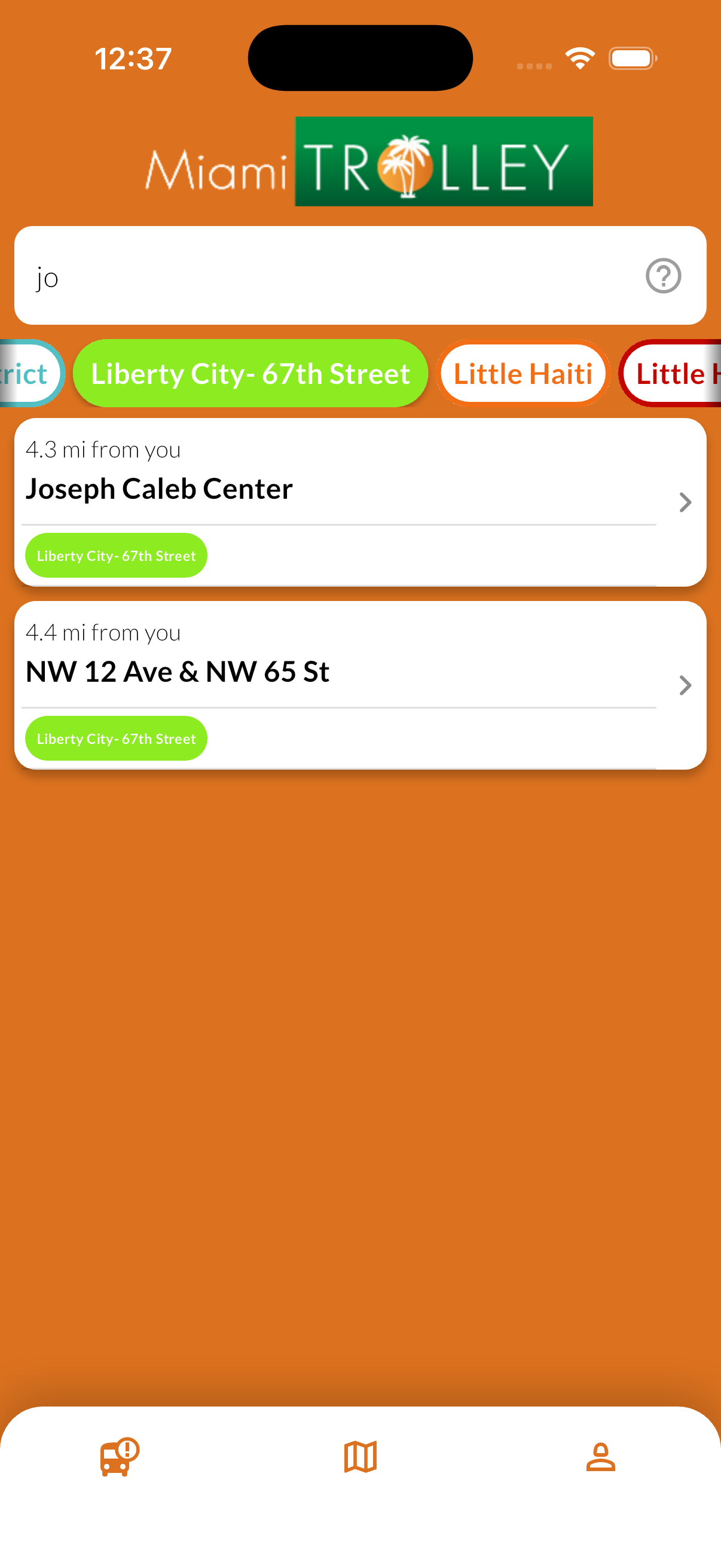 Pantalla de la app mostrando resultados de busqueda de paradas y filtros de ruta
